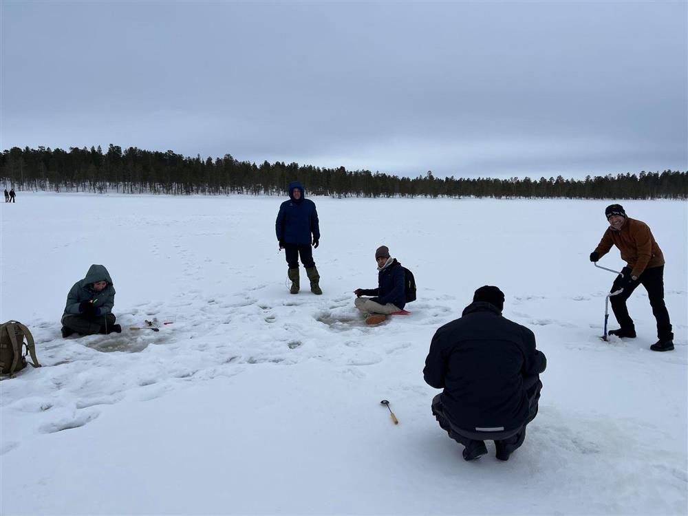 Pilking på Drevsjøen - Klikk for stort bilde