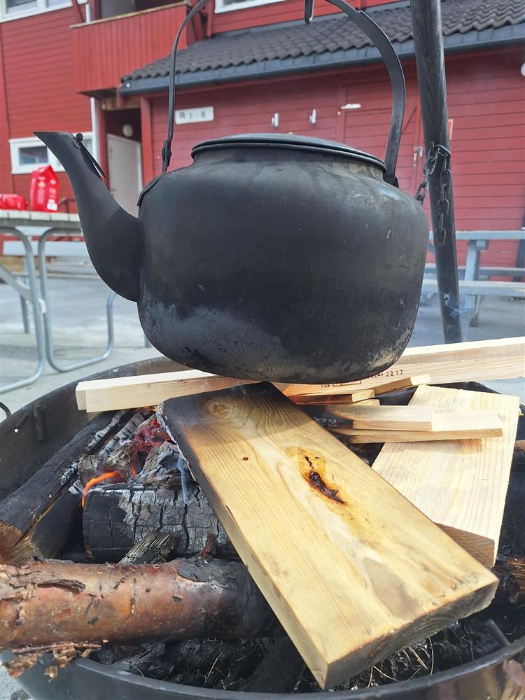 Bålkaffe - Klikk for stort bilde